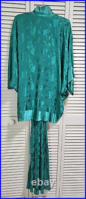 Bonwit Teller Silk Nightgown Size Petite Emerald Green Set with Dolman Sleeve Robe