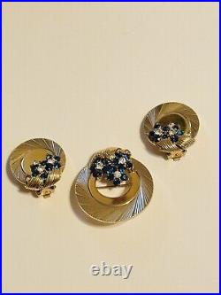 Boucher VTG Matching Set Earrings Clip On Pin Gold Blue Rhinestone Rare Designer