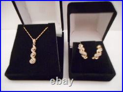 Vintage 10K Yellow Gold Matching Earring & Pendant Necklace Set With Diamonds