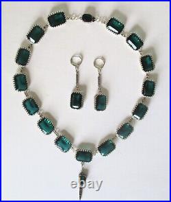 Vintage Jewelry Set Emerald Paste Necklace With Matching Earrings
