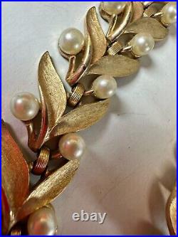 Vintage Necklace Trifari Lot Bracelet Simulated Pearl 1960s Set Leaf Matching