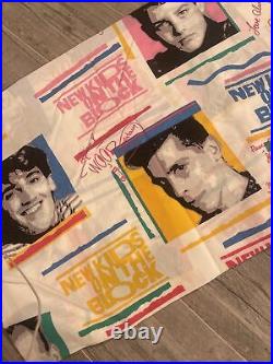 Vintage new kids on the block twin sheet set. 3 Piece Set With Signatures